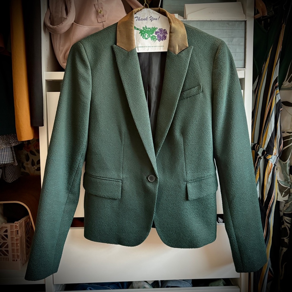 Dark Green Blazer with Metallic Bronze Collar